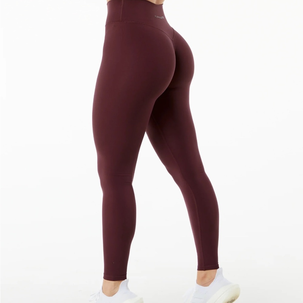Alphalete Alphalux Leggings in Black Cherry NWT